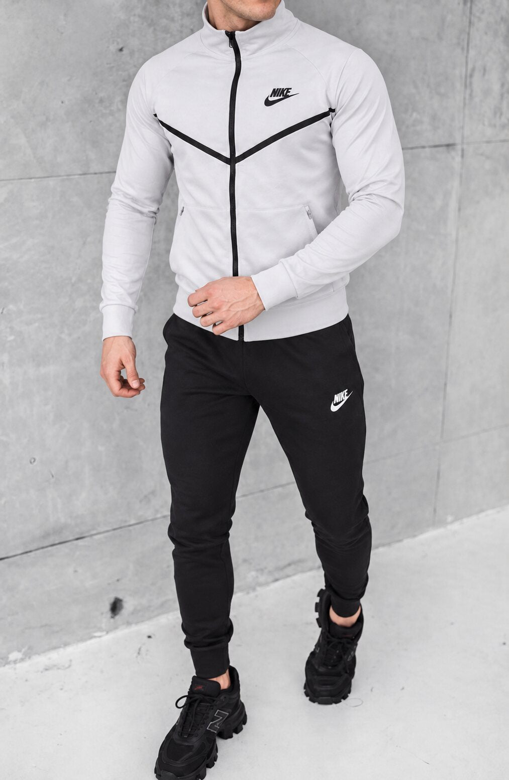 Nike kostiumas