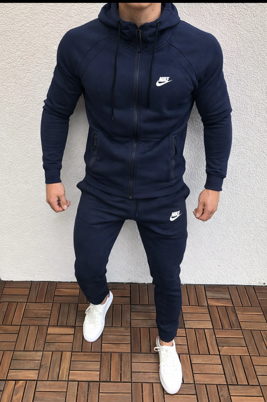 Nike kostīms