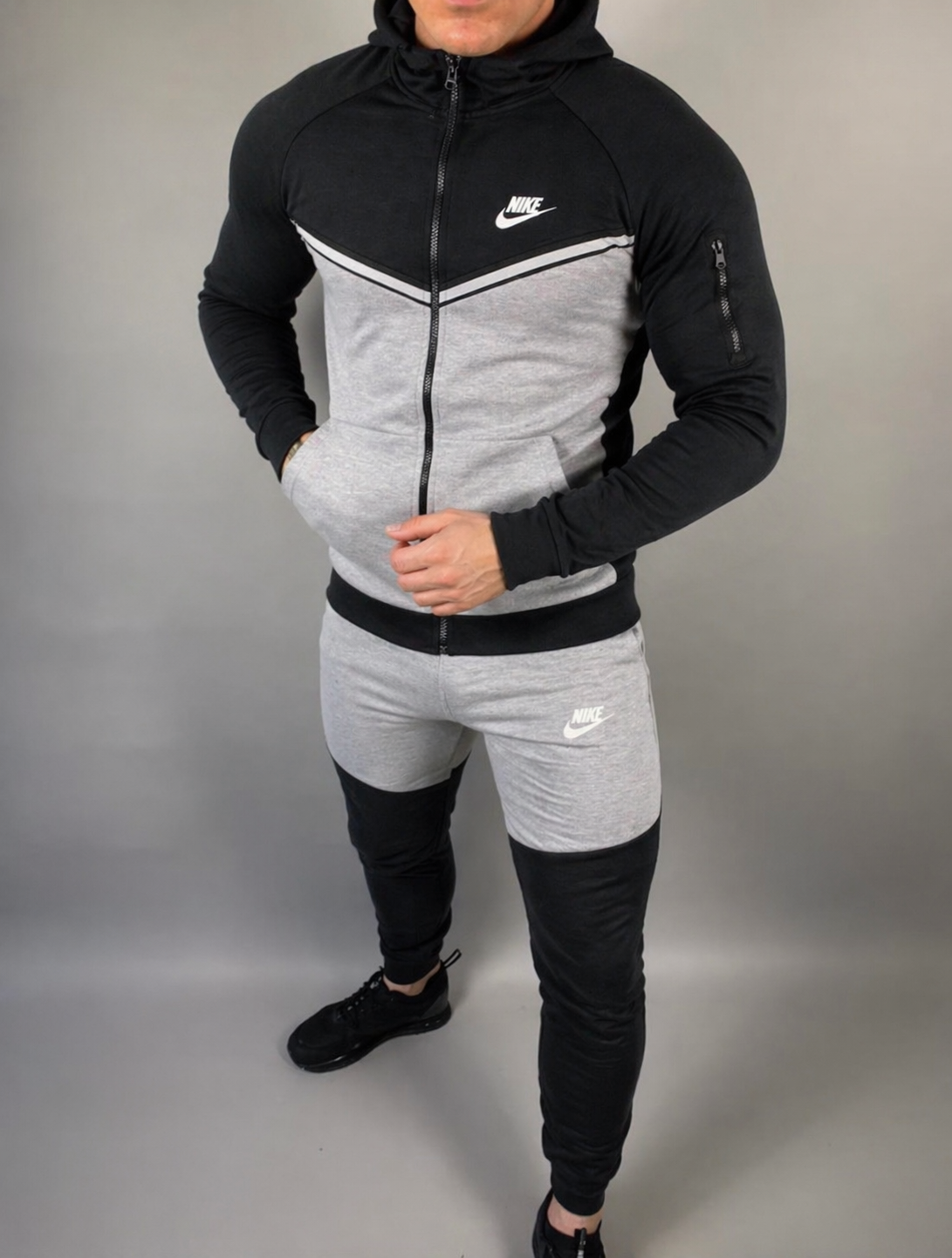 Nike kostiumas