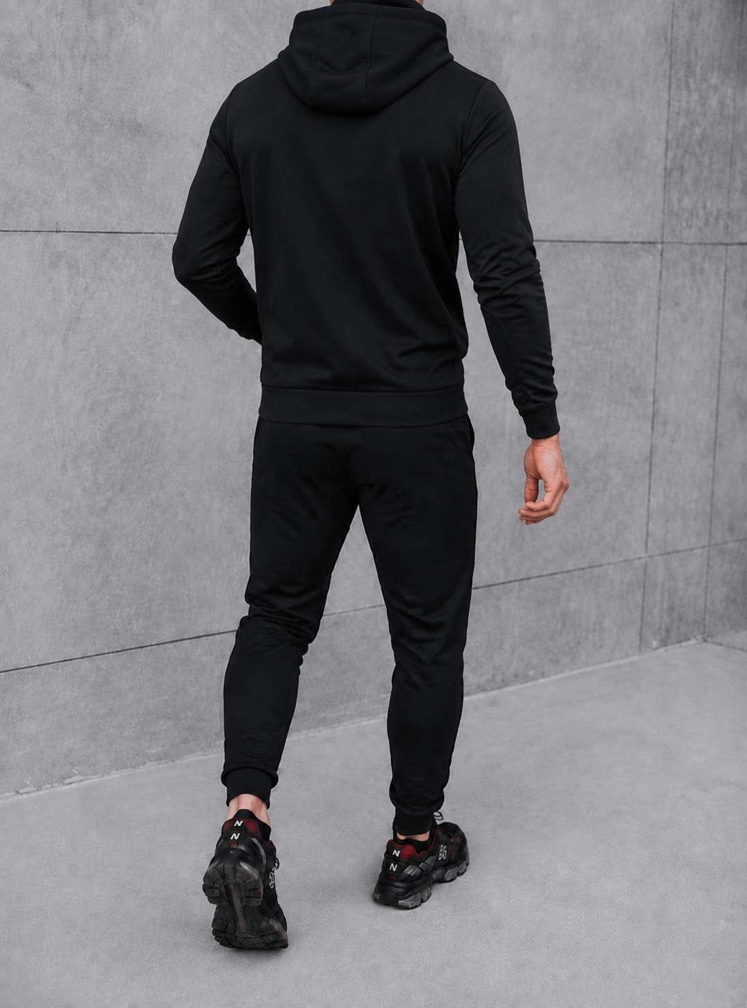 Adidas kostiumas