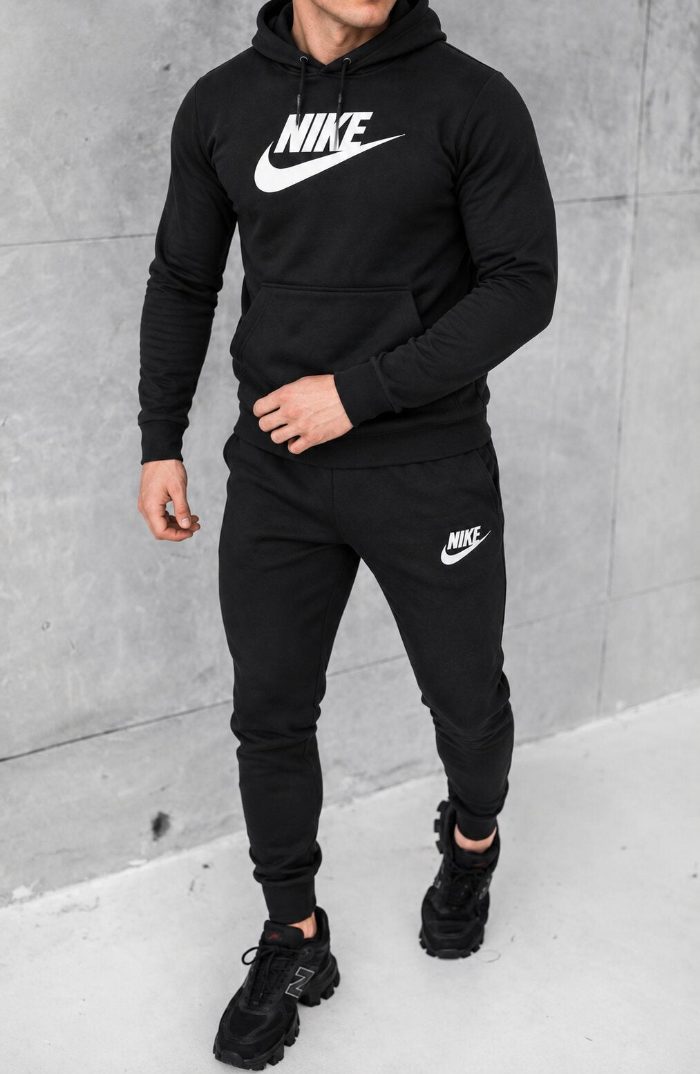 Nike kostiumas