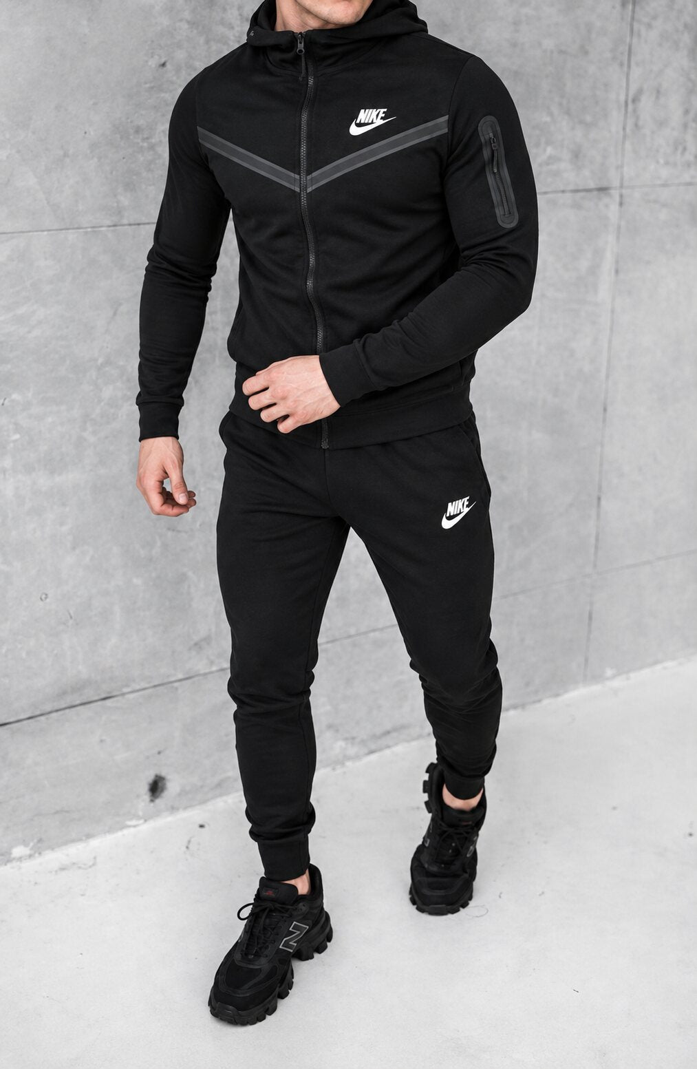 Nike kostiumas