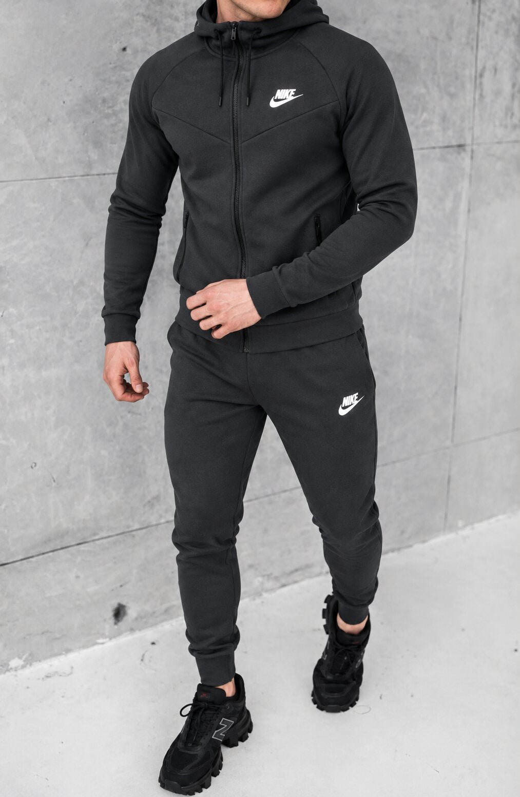 Nike kostiumas
